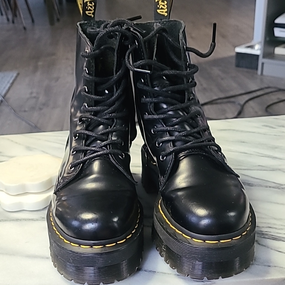 Dr. Martens Black Shoes